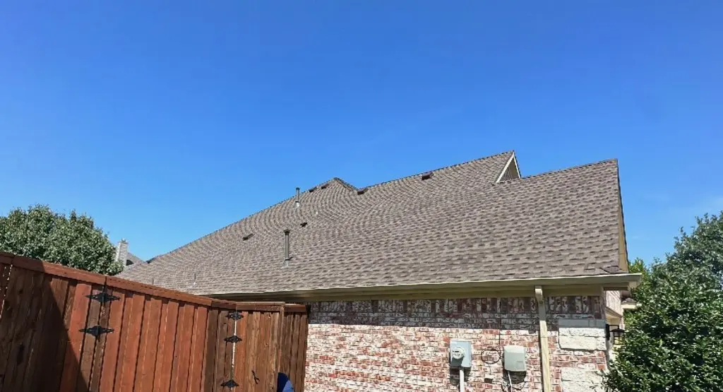 Completed roof replacement project in Garden City